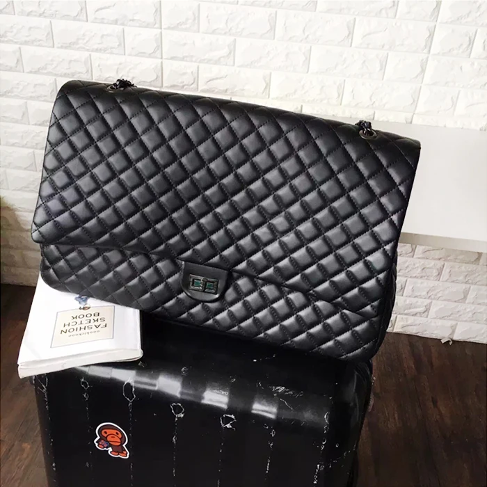 

Caker Women Large Big Handbags Graffiti Embroidery Chain Shoulder Bags Letter Diamond Lattice Black Casual travel Bags