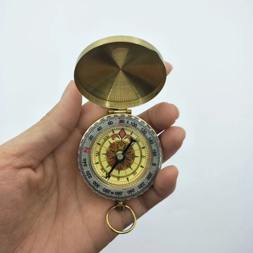 في الهواء الطلق المحمولة البوصلة التخييم المشي جيب النحاس الذهب اللون النحاس البوصلة والملاحة مع Noctilucence عرض في الهواء الطلق المحمولة البوصلة التخييم المشي جيب النحاس الذهب اللون النحاس البوصلة والملاحة مع Noctilucence عرض