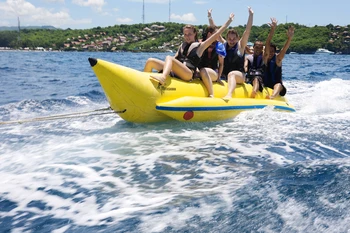 

inflatable banana boat 8 seats