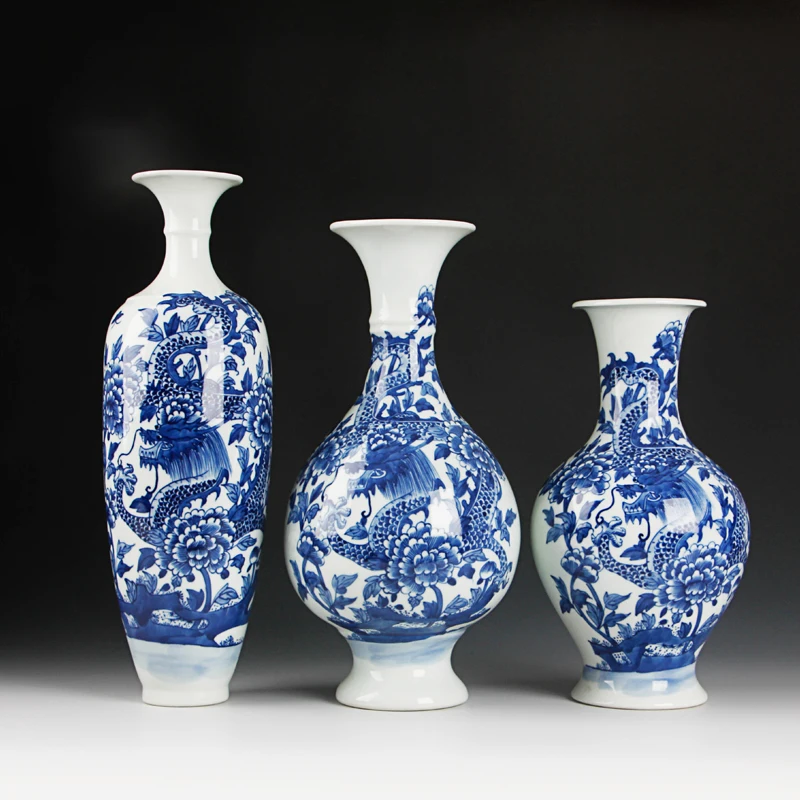 Chinese Style Blue and White Dragon Porcelain Vase Antique Jingdezhen Handmade Ceramic