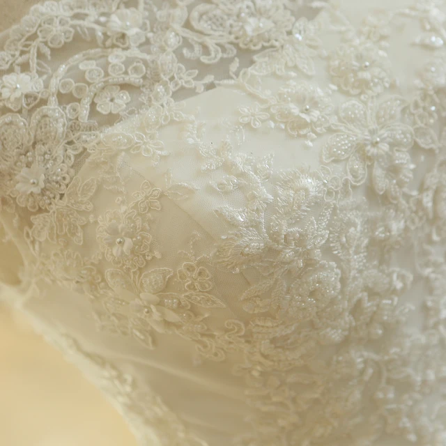 SL-540 Hot Sale Pearls Flowers Wedding Dresses 2019 New Short Sleeve Muslin Lace Appliques Boho Wedding Gowns Bridal Dress 6