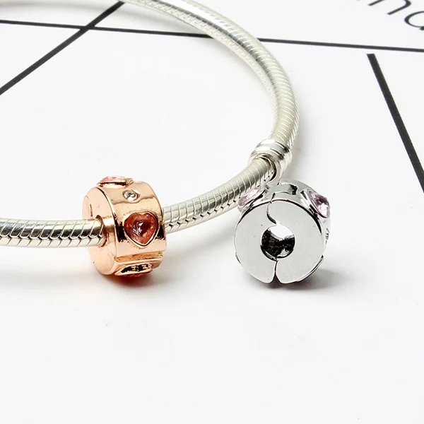 9114703983_2045298408