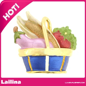 

Fall Harvest Basket Brooch