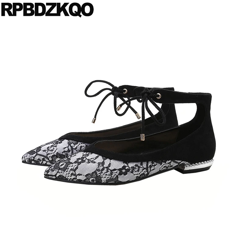 flat black pointy shoes