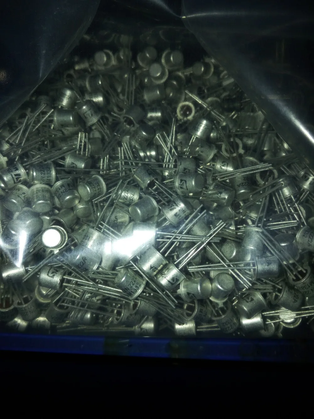 

Free Shipping 50PCS 2N2222A 2N2222 TO-18 60V 0.8A