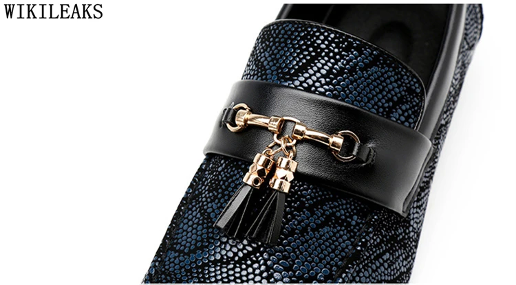 9325788147_903220607