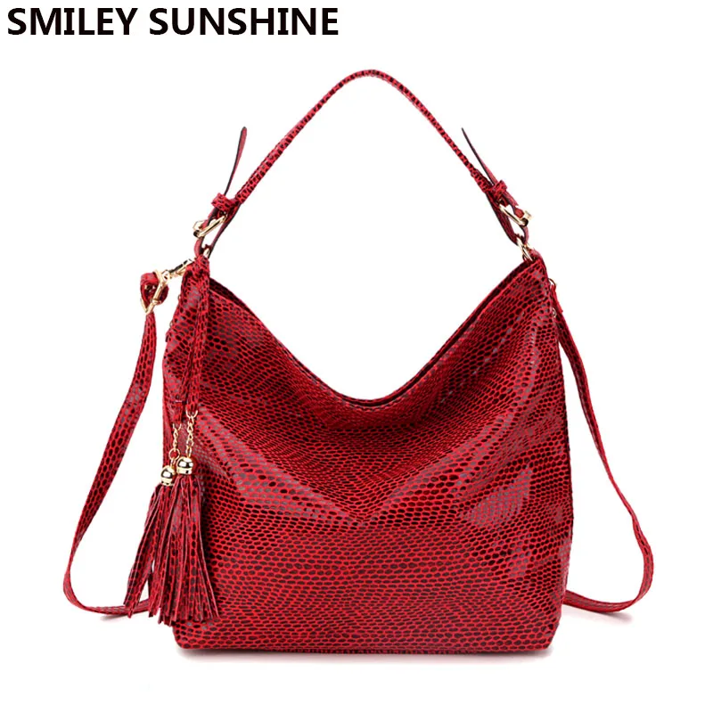 SMILEY SUNSHINE, женская сумка на плечо из змеиной кожи, женская сумка-хобо со змеиным узором, женская сумка с кисточками, большая красная ручная сумка - Цвет: red