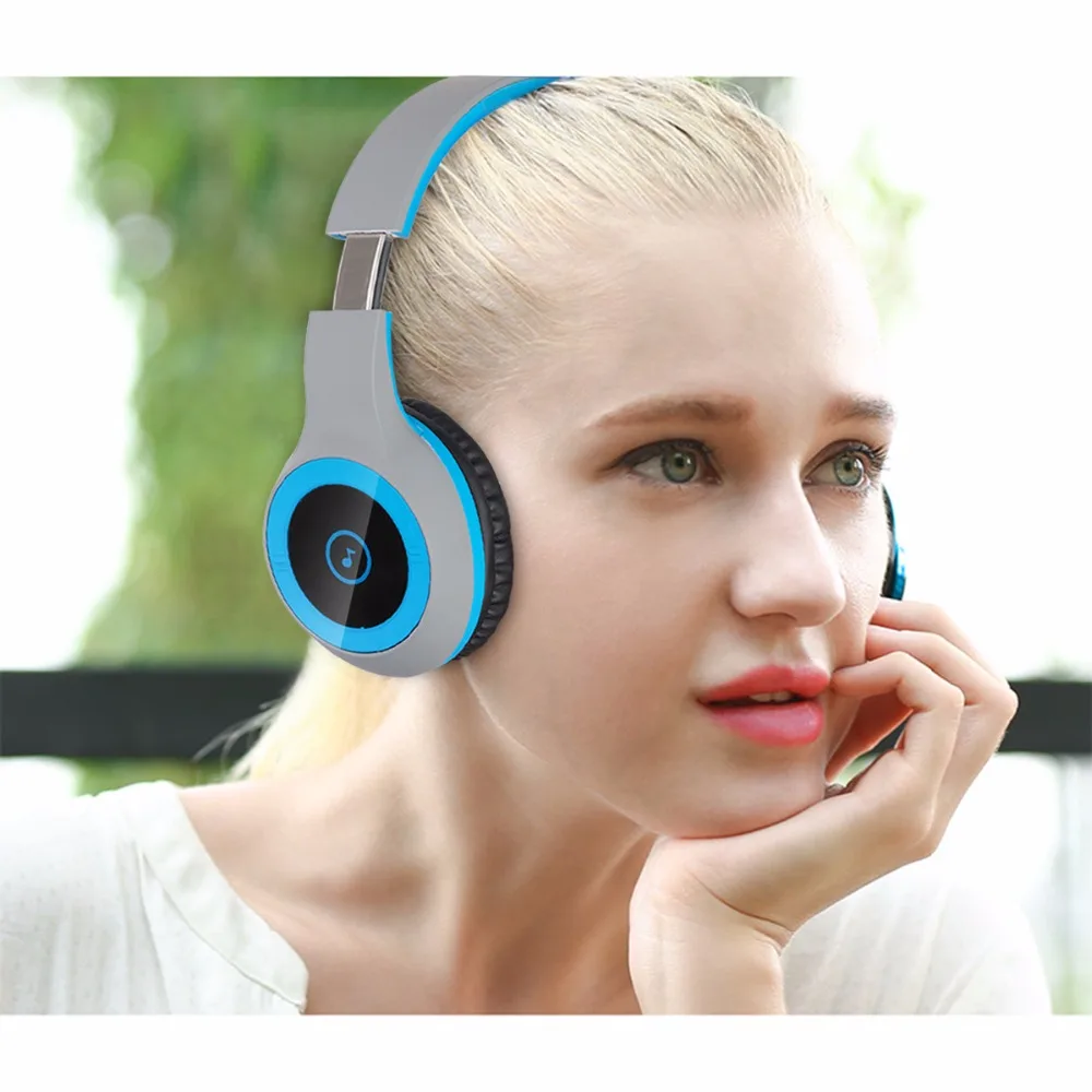 беспроводные наушники b39. беспроводные наушники jbl tune. парень с наушниками. Bluetooth bose soundsport black ww. слушать музыку блютуз.