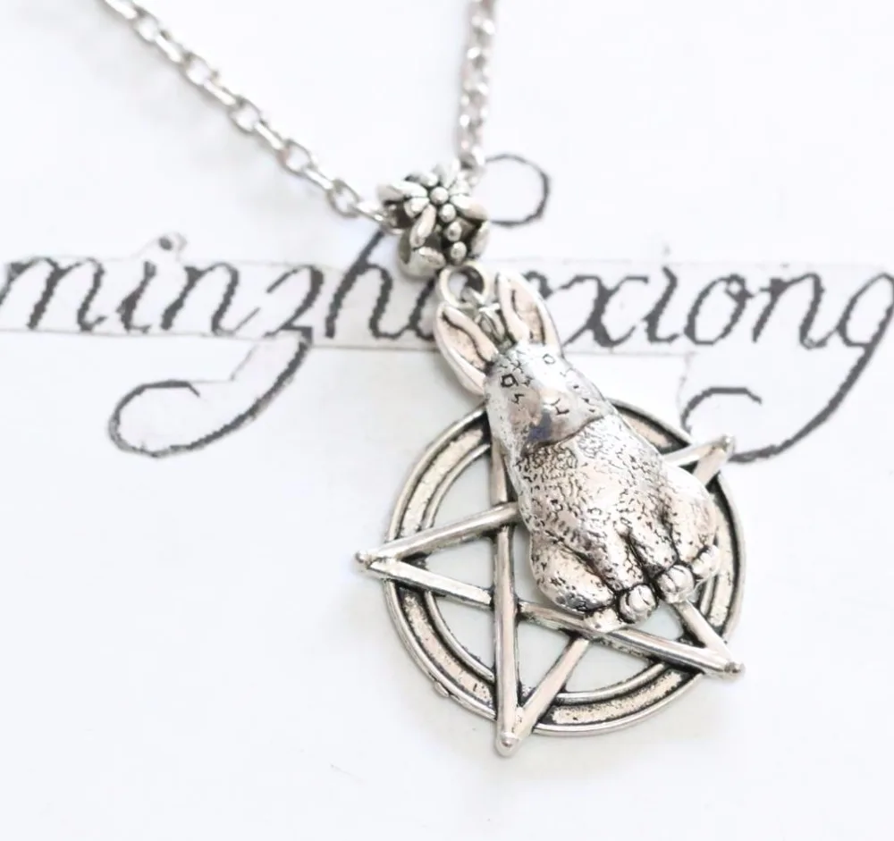 

Deer & Pentagram Pentacle Silver Pendant Necklace - Wiccan - Pagan - Spirit Animal - Free Organza Bag Gift