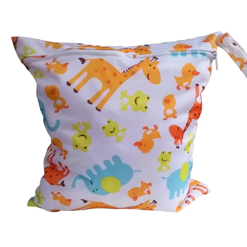 

New 1PCS New Fashion Baby Diaper Bag Mummy Waterproof Diaper Bag Large Capacity Baby Bag Print Nursing Bag M