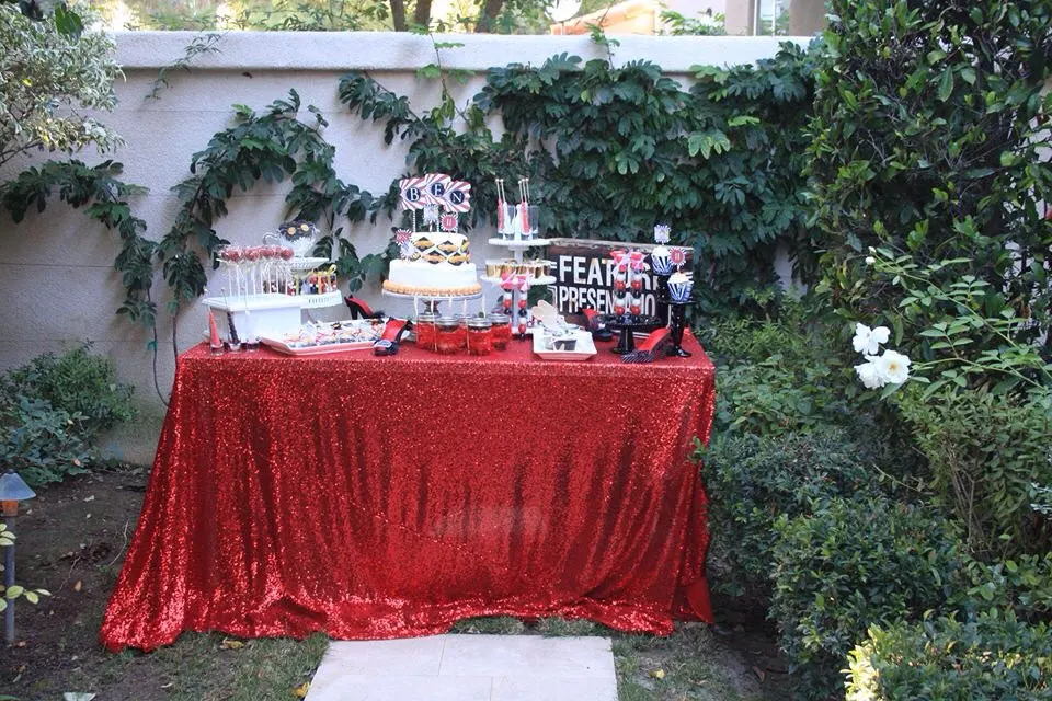 

Wholesale 10PCS Red Sequin Tablecloth Wedding Cake Tablecloth Rectangle Sequin Table for Wedding Decoration90x156inch