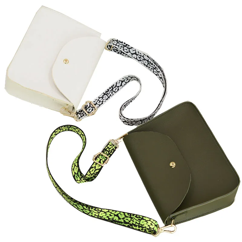 shoulder bag 44
