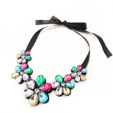 Ahmed Jewelry 4 Colors Trendy Fashion Flower Bib Necklaces Statement rhinestone Necklaces pendants For Woman 2017