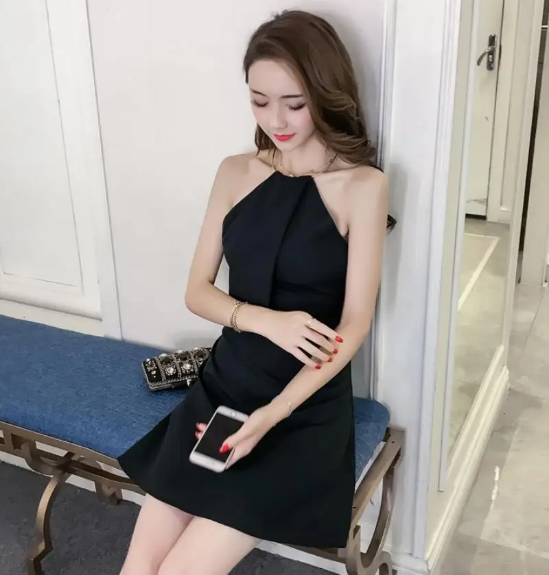 Summer new sexy back dress  metal ring hanging neck slim Asleeveless skirt 2018 Free Shipping