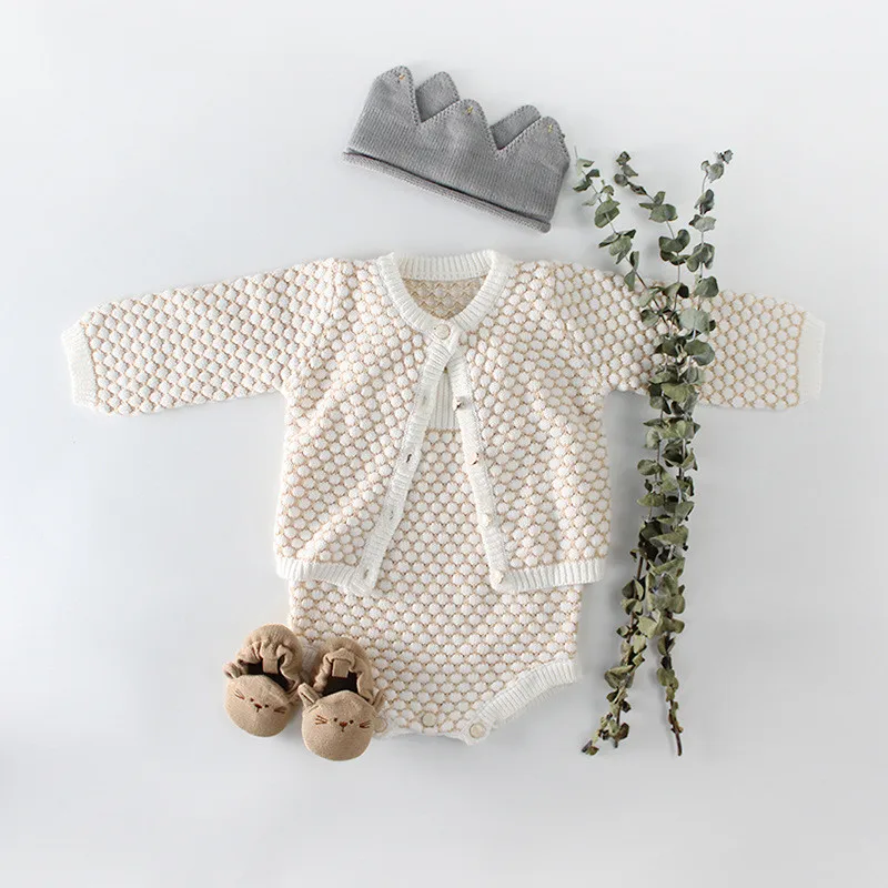 

2018 Infants Clothing Sets Baby Girls Knitted Cardigan Coat Baby Bodysuits Two Pieces Polka Dots Sweaters Toddler Kids Outfits