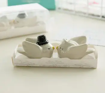 

New 100pcs=50sets/LOT Bride Groom Angel Love Birds Salt and Pepper Shaker Wedding Favors and Gits for Guest SN1094