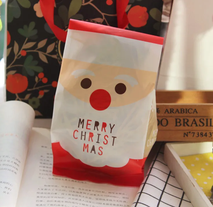 

500pcs Christmas series Santa Claus high quality baking biscuit Qu Qiping pocket plastic gift bag