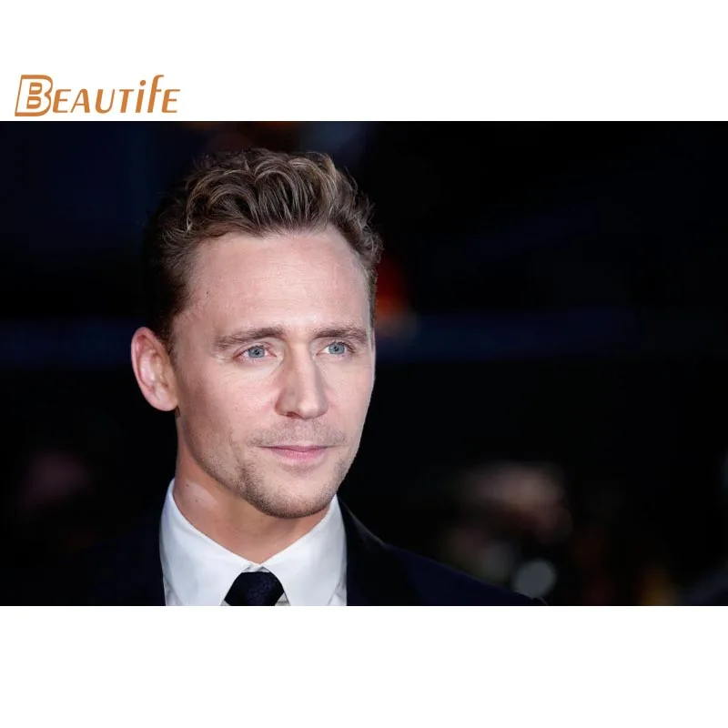

Hot Sale Custom Tom Hiddleston Poster Home Decoration Fashion Silk Fabric Wall Poster Custom Poster
