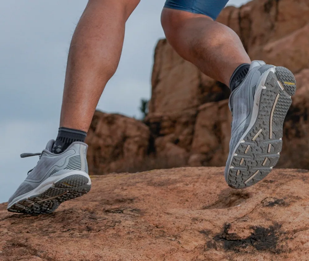 Original Xiaomi Amazfit Antelope luz zapatos inteligentes zapatillas deportivas al aire libre soporte de goma Chip inteligente (no incluido) pk Mijia 2 - 4