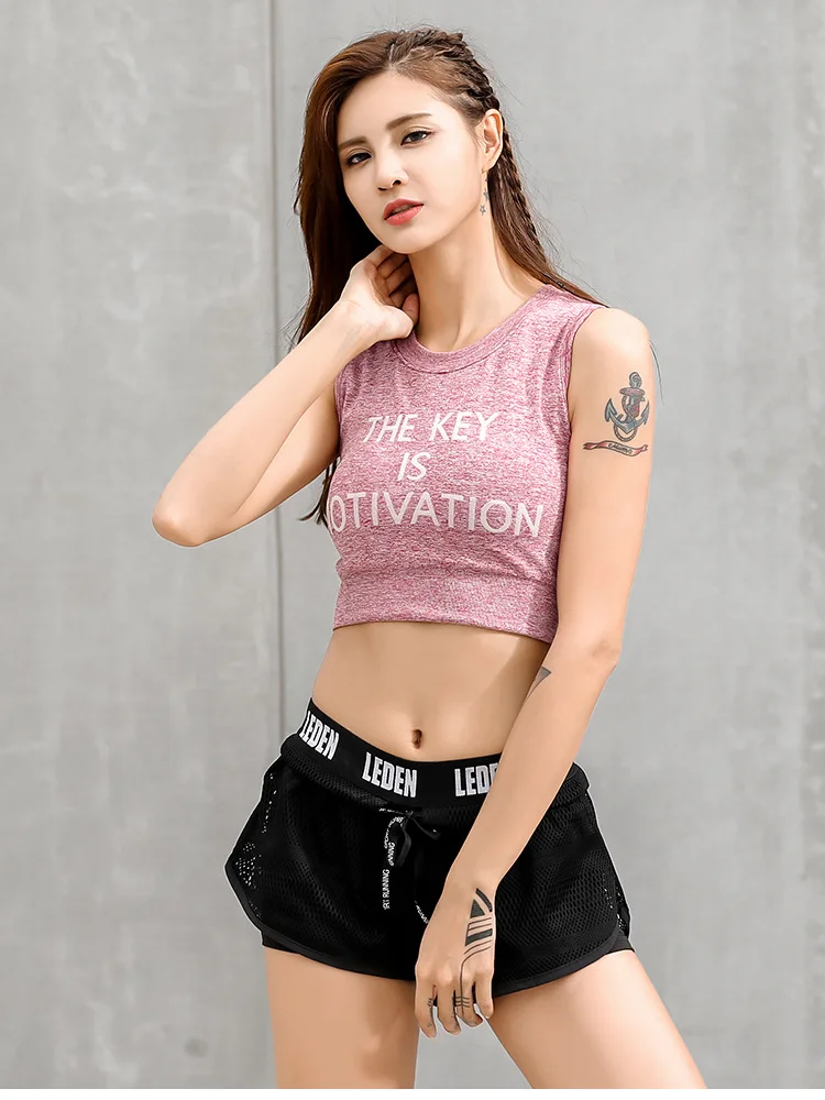 BX241_08 (10).jpg