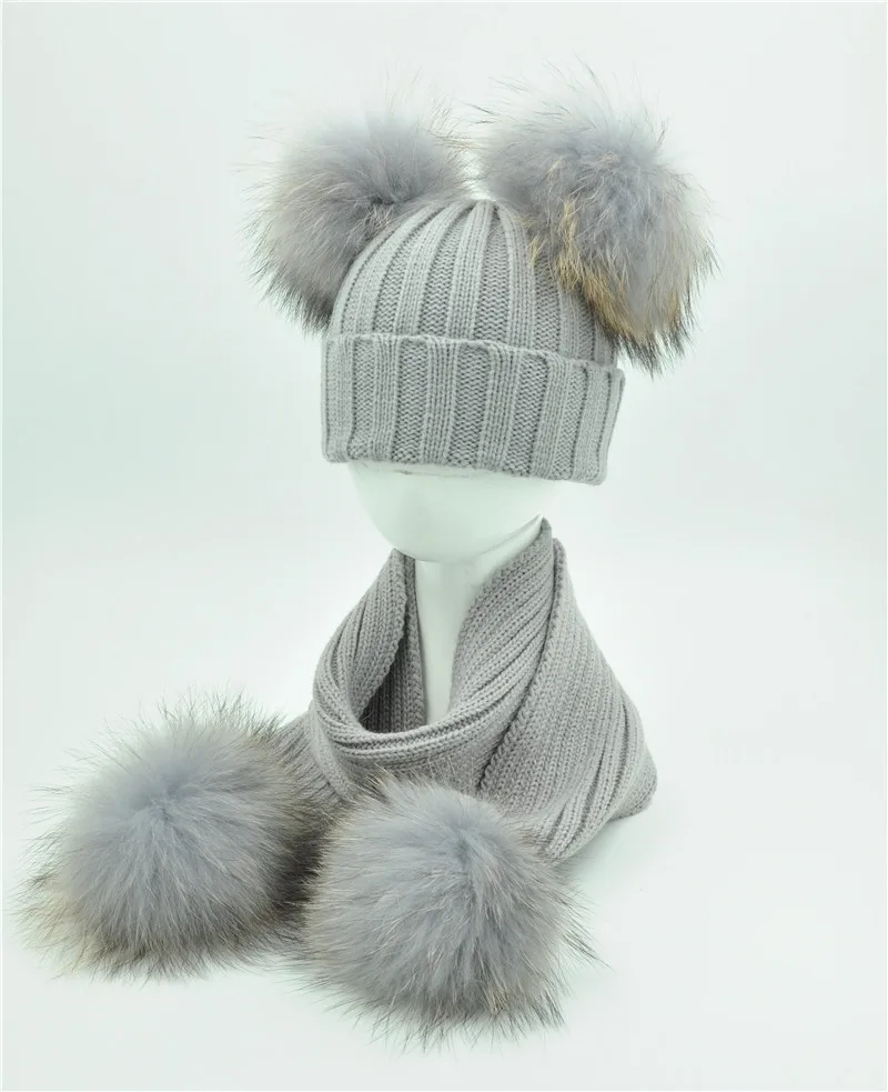 Bonnet et Écharpe Double Pom Pom de fourrure, Bonnets Enfants d'hiver