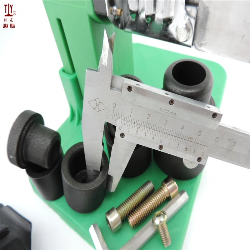 1 Set Plastic Pipe Welder 4pcs Die Heads 16/20/25/32mm PPR Tube Pipe Welding Machine AC 220V , PPR/ PE / PP pipe welding 2