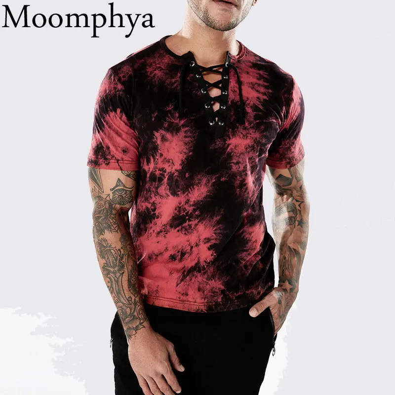 

Moomphya Straps neck camo men t shirt Cross lace up collar t-shirt men Gradient color hip hop tshirt streetwear Summer tops
