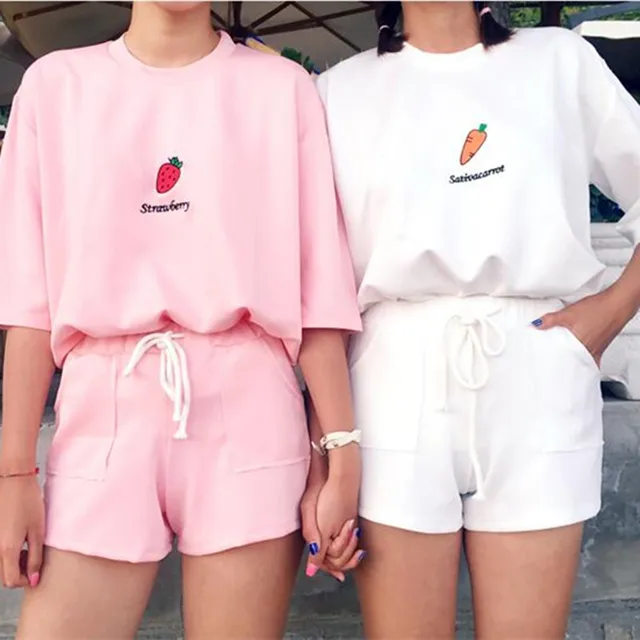 HziriP 2018 Summer Women’s Tracksuit Fruit Embroidery 2 Piece Set Woman Suits Short Sleeve T-shirt Tops + Shorts Pants Outfit
