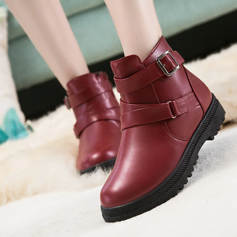 

Winter Boots Women Fashion 2018 New winter shoes women Casual Plus Velvet Zipper Flat with Martin Boots Ladies Shoes Plus Size