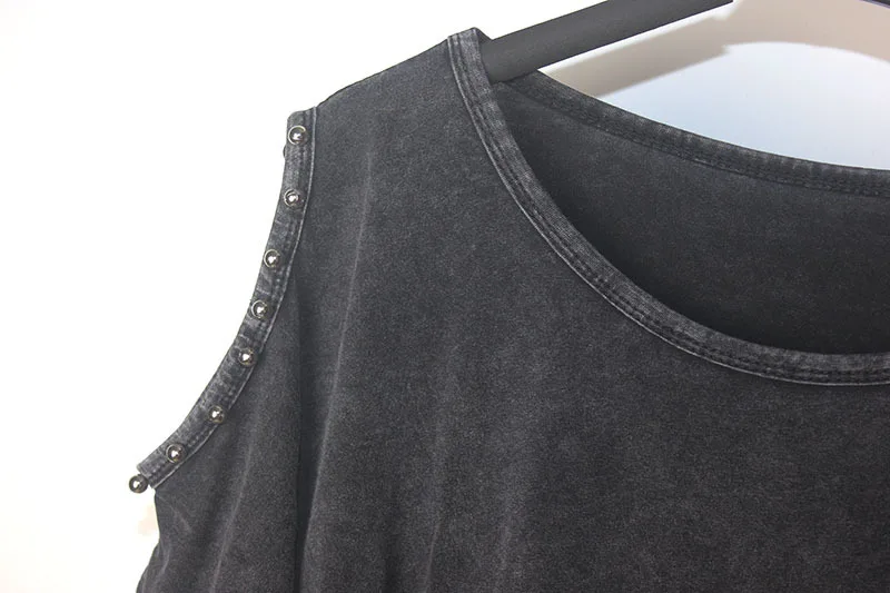 Женская летняя футболка с кисточками и дырками длинная стильная брендовая