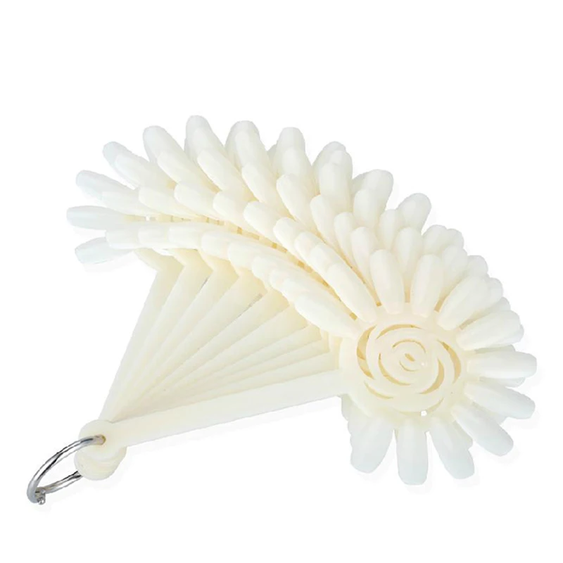 Рисунок 6 - 100 комплектов x 12 типсов прозрачный