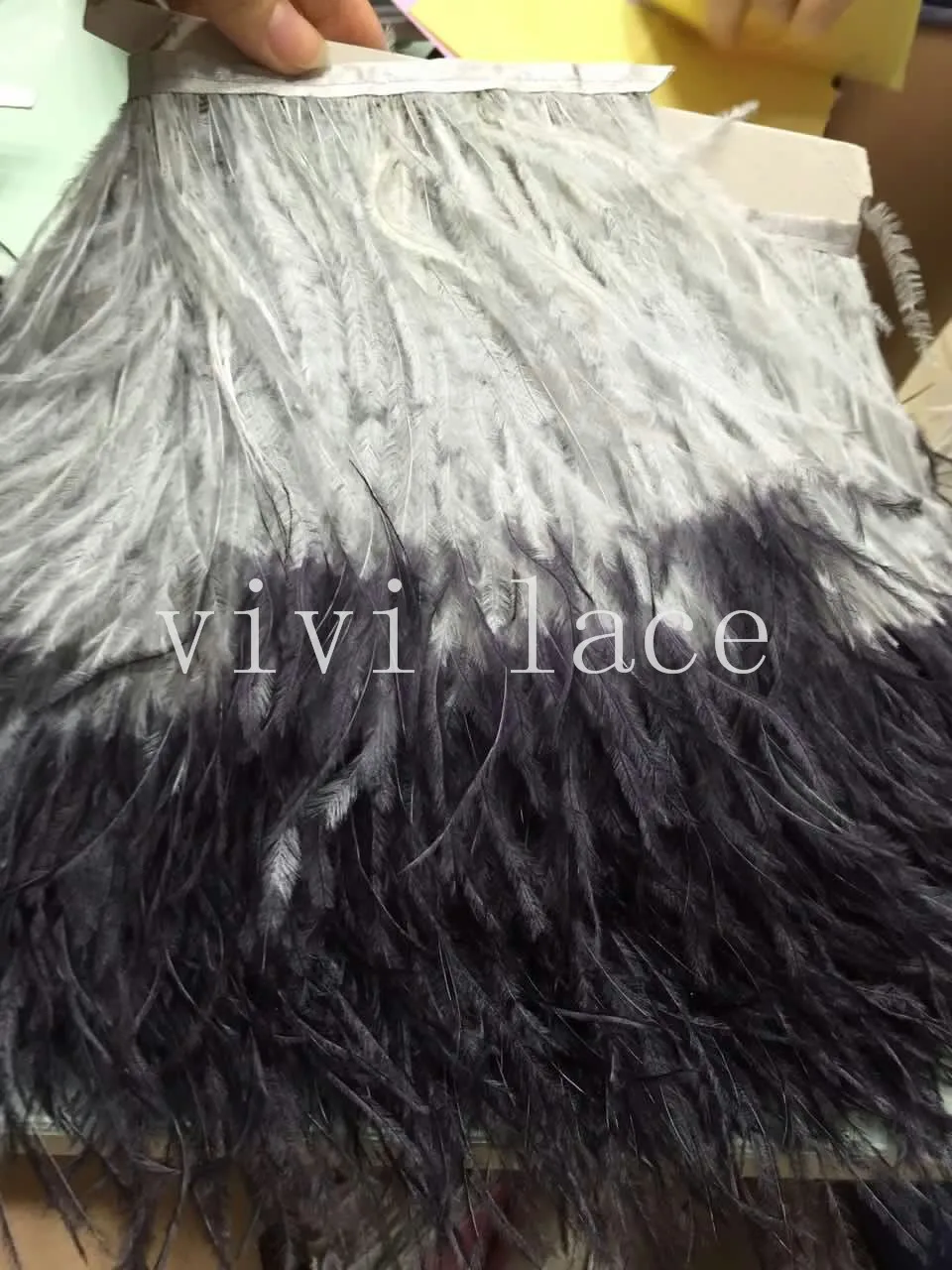 

10 yards good quality ostrich feather CG002# 17 cm width used for fashion design/stage show/evening dress.ship by dhl