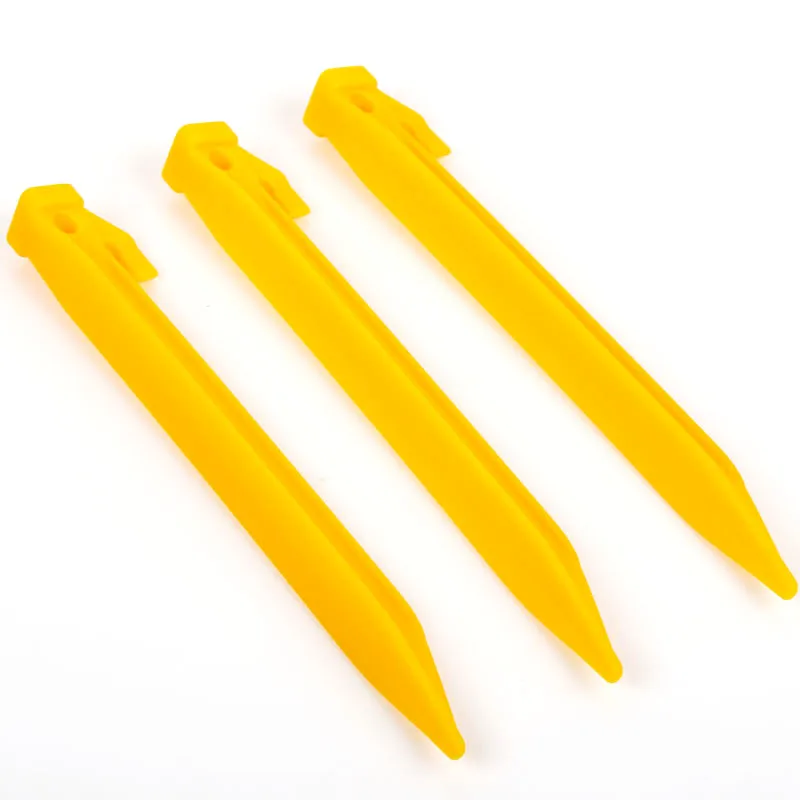 

Tent accessories nails 8 Pack Mitsubishi desert aluminum iron nails engineering plastic nails plus large Random