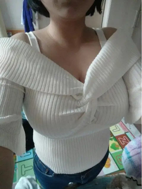 С открытыми плечами бретели майка Femal вязаный Топ Для женщин Топы уличной упругие короткие Вязание Cropped Cami 90 s футболки a552