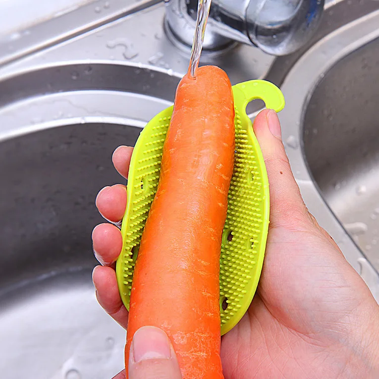 4pcs/Lot Kitchen Accessories Fruit Vegetable Cleaning Brush Carrot/Potato Peeler Hanging Cooking Tools