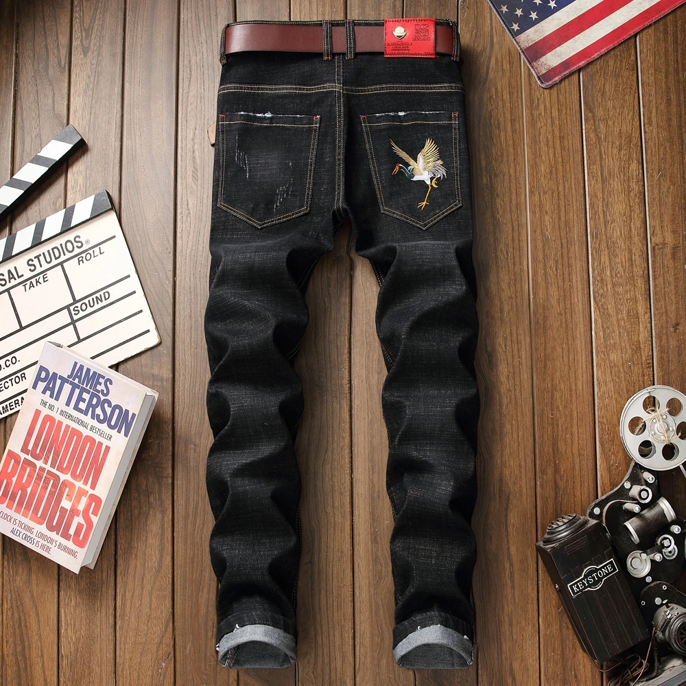 Black fashion hip hop jeans men brand trousers cotton 3d floral embroidery homme denim trousers plus size 29-38 men's jeans