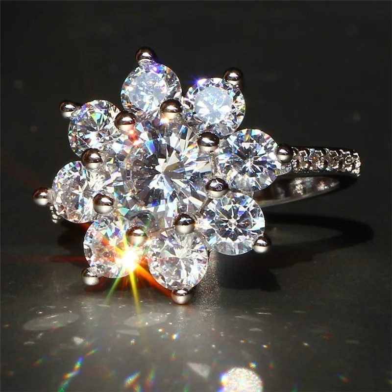 10582026961_2096727603