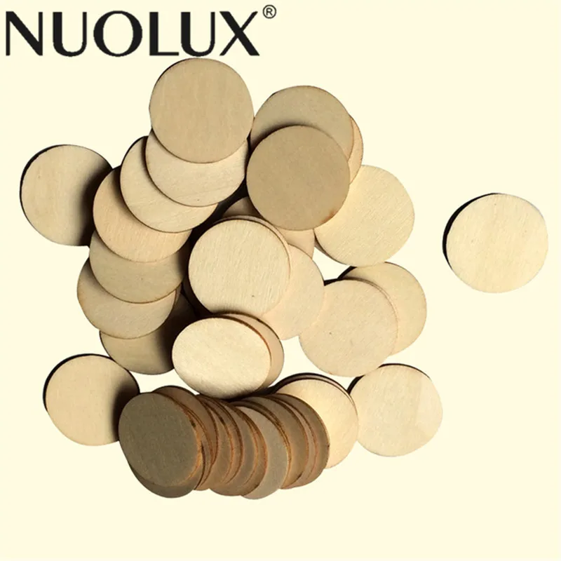 

100pcs Blank Wood Pieces Slice Round Unfinished Cutout Hanging Gift Tags for Wedding Party for Art Crafts Project