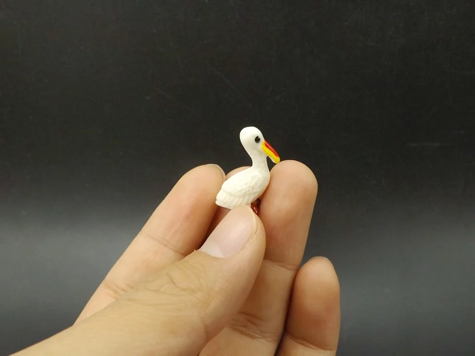Tiny-A061Pelican (3)