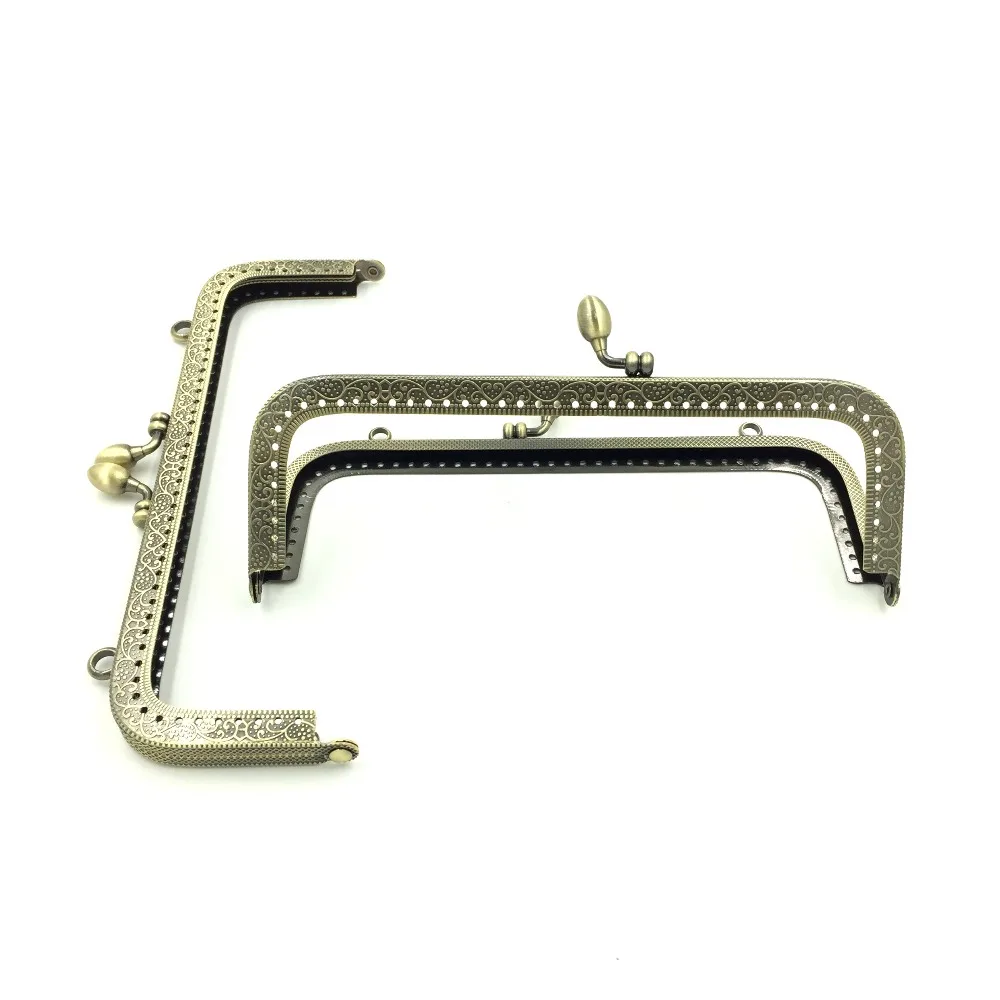 

30Pcs Bronze Tone DIY Metal Rectangle Frame Kiss Clasps Buckles Handles Crafts Findings 20x9cm