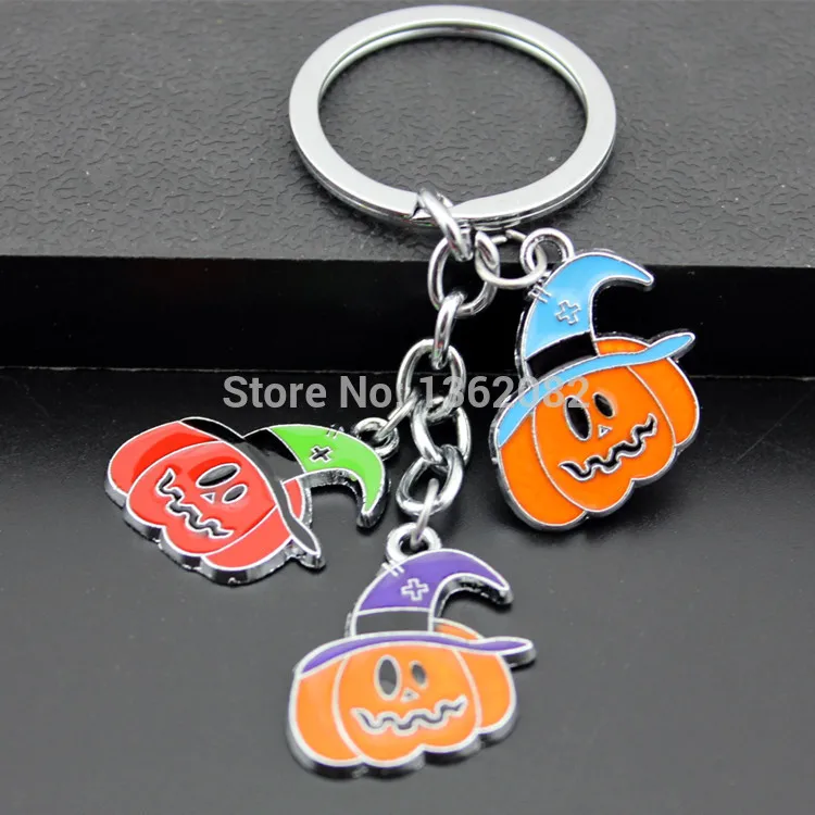 1PC Alloy Design Halloween Pumpkin Keychains Keyrings Bag Charms