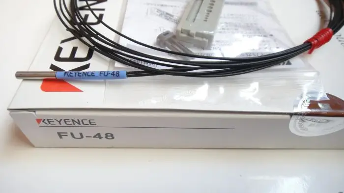 FU49U 1 Stücke Neue Keyence FU-49U Faserverstärker Sensor ta FU49U 1 Stücke Neue Keyence FU-49U Faserverstärker Sensor ta