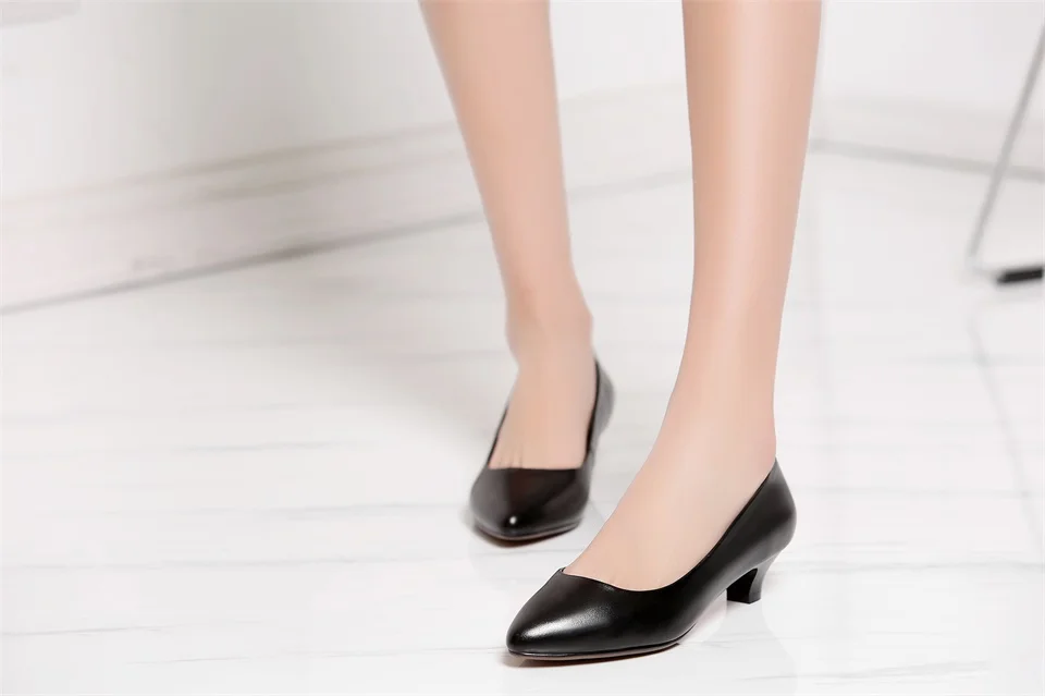 spring and autumn women's shoes leather fabric comfortable lining 4CM low heel black work women's shoes