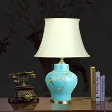 Цзиндэчжэнь китайская керамическая настольная лампа для спальни, гостиной, столовой, декоративная креативная настольная лампа