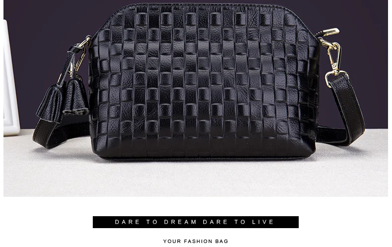 Shoulder Bag HBL8152 Details (08)