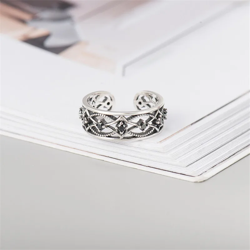 Silver Ring 4