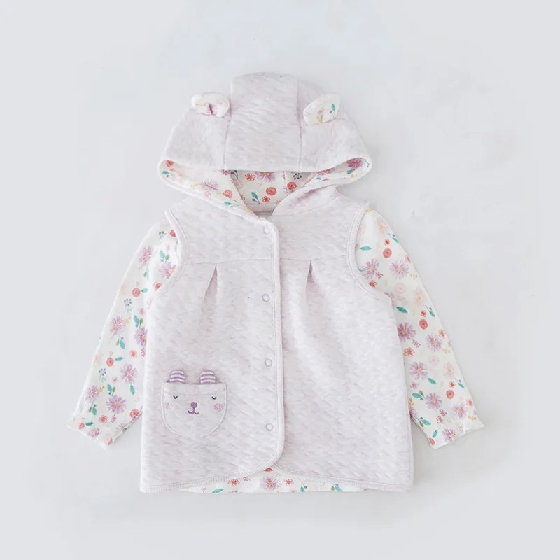 9422022732_826078171