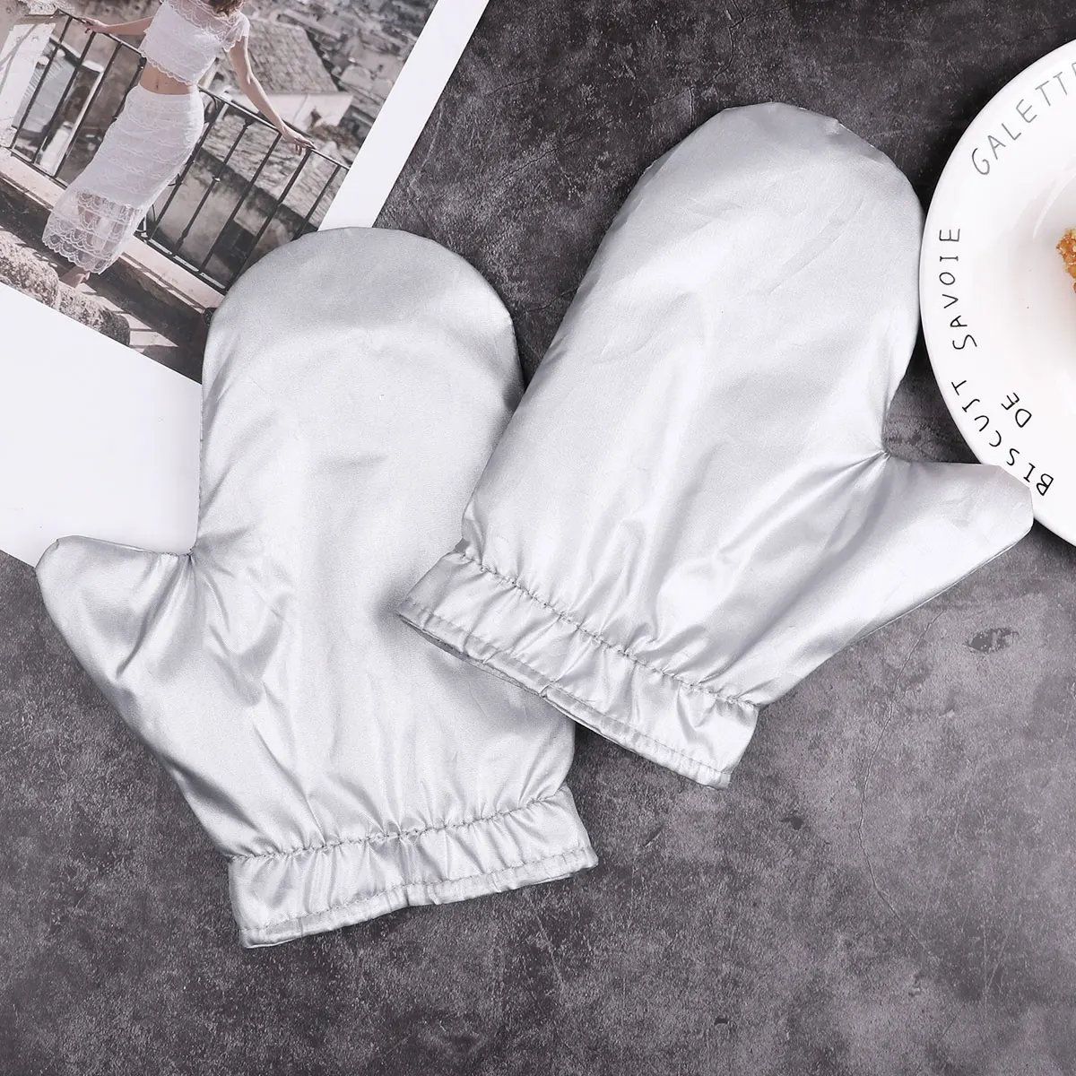 

MSemis 1Pair Lightweight Durable Oven Gloves Heat Resistant Waterproof Protective Ironing Gloves Mittens Cooking Garment Steamer