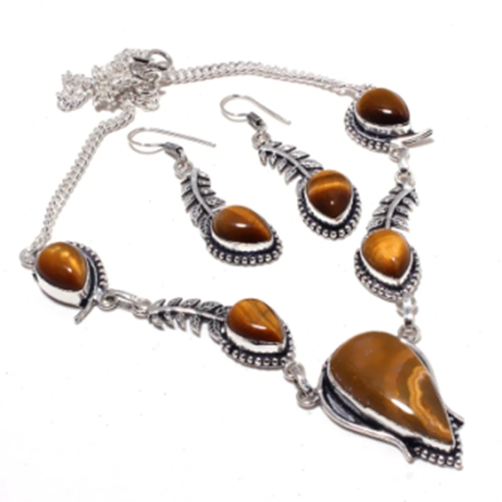 

Tiger Eye Necklace + Earings Silver Overlay over Copper, 49 cm , N3904