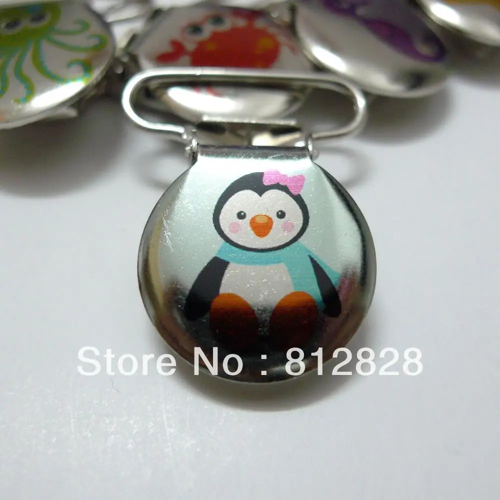 

25pcs 1'' 25mm Enamel Painted Penguin With Bowties Circle pacifier Clips